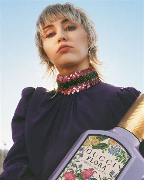 miley cyrus gucci bag|Miley Cyrus for Gucci flora.